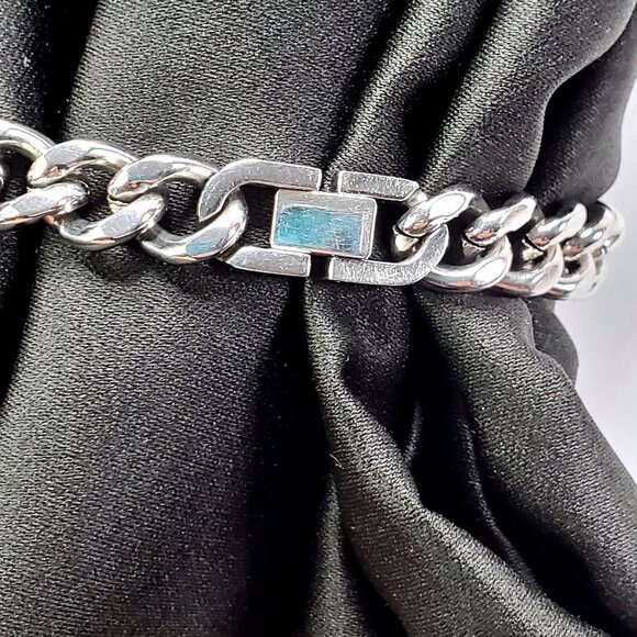 Mens Christian Blessed Cross Bracelet Engraved Stainless Steel Cuban Chain 8.25" - Picture 4 of 7